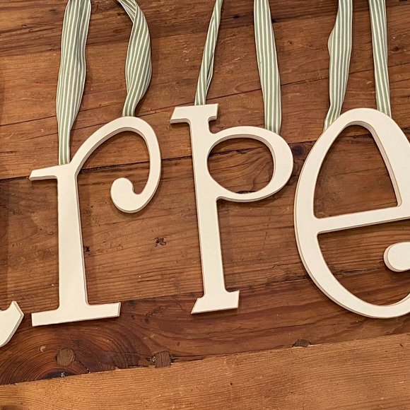 Wooden hanging wall letters H-A-R-P-E-R - Picture 6 of 6